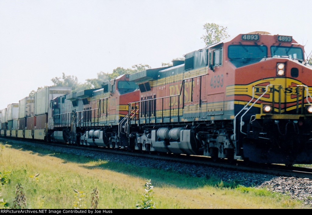 BNSF 4893 West